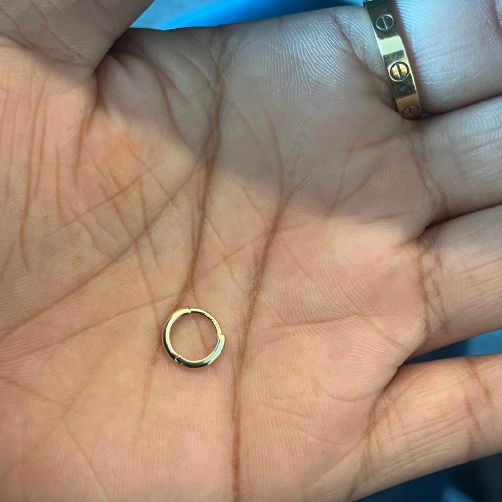 14k Solid Gold hoop earrings 10mm diameter- Fine Jewelry. (Set of 4)